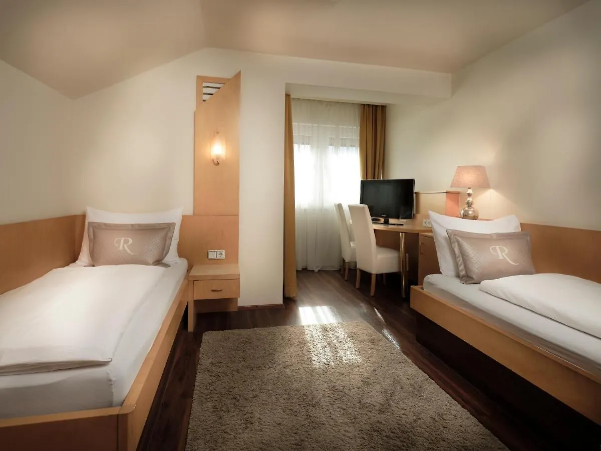 Hotell Rumer Hof